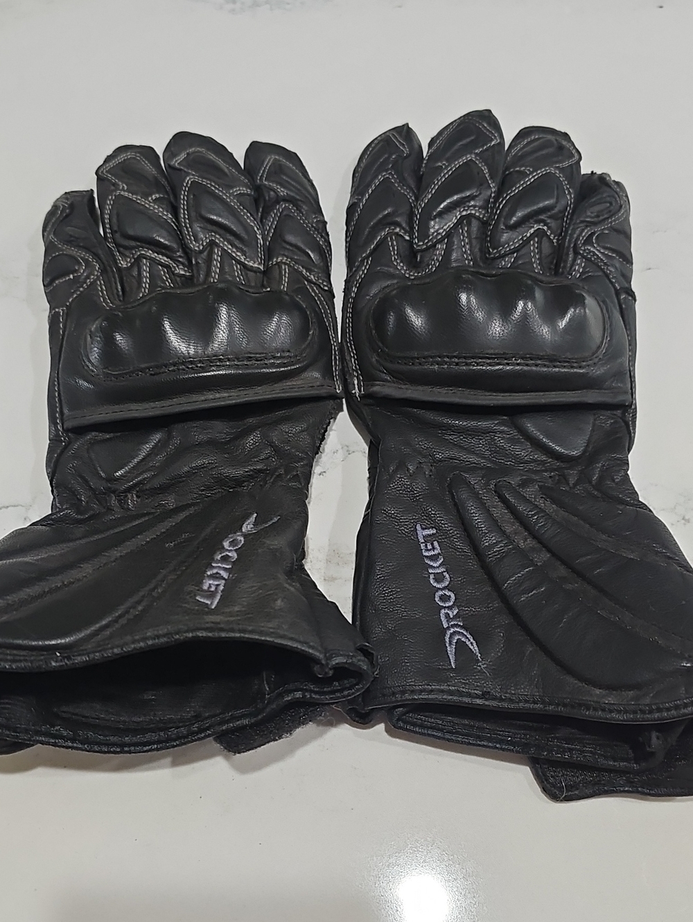 Joe Rocket Black Leather Motorcycle Gloves with Embroidered Logo